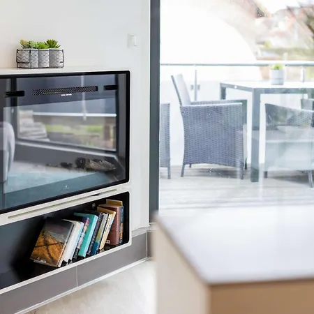 Apartment Seaside - 2 *