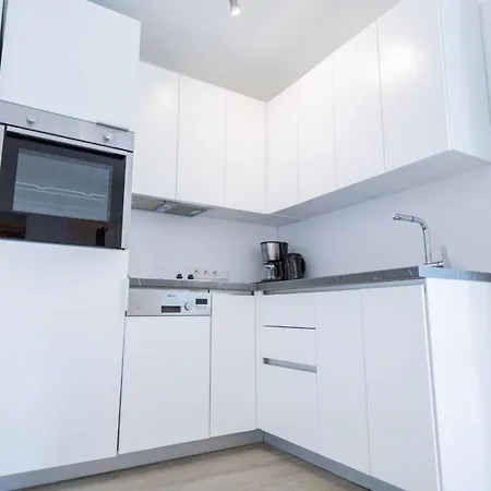 Apartment Seaside - 2 *